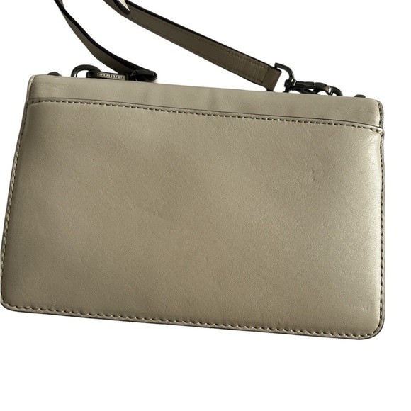 MICHAEL Michael Kors Sloan Studded Small Gusset Crossbody
Clutch Bag Cement - Picture 2 of 10